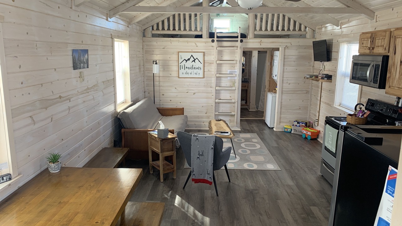 Photo of Livingroom in Daniel