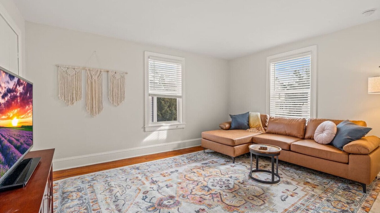 Photo of Livingroom in Bala-Cynwyd