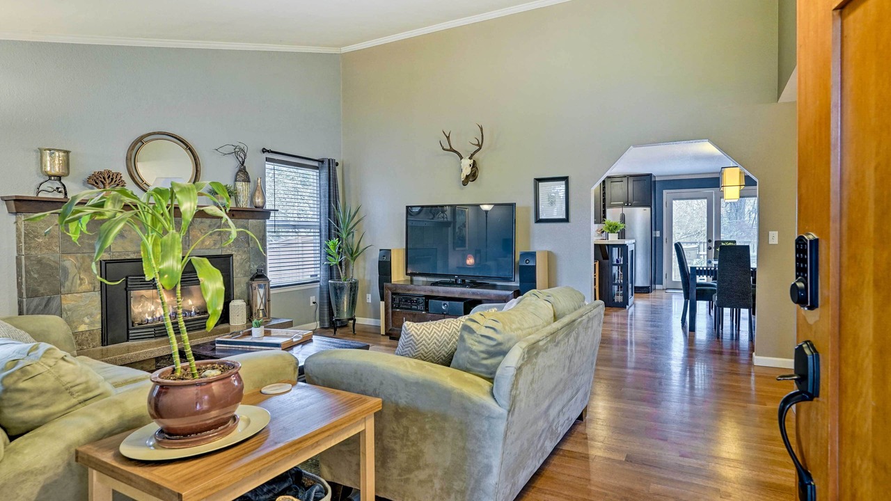 Photo of Bedroom in Picnic Point-North Lynnwood