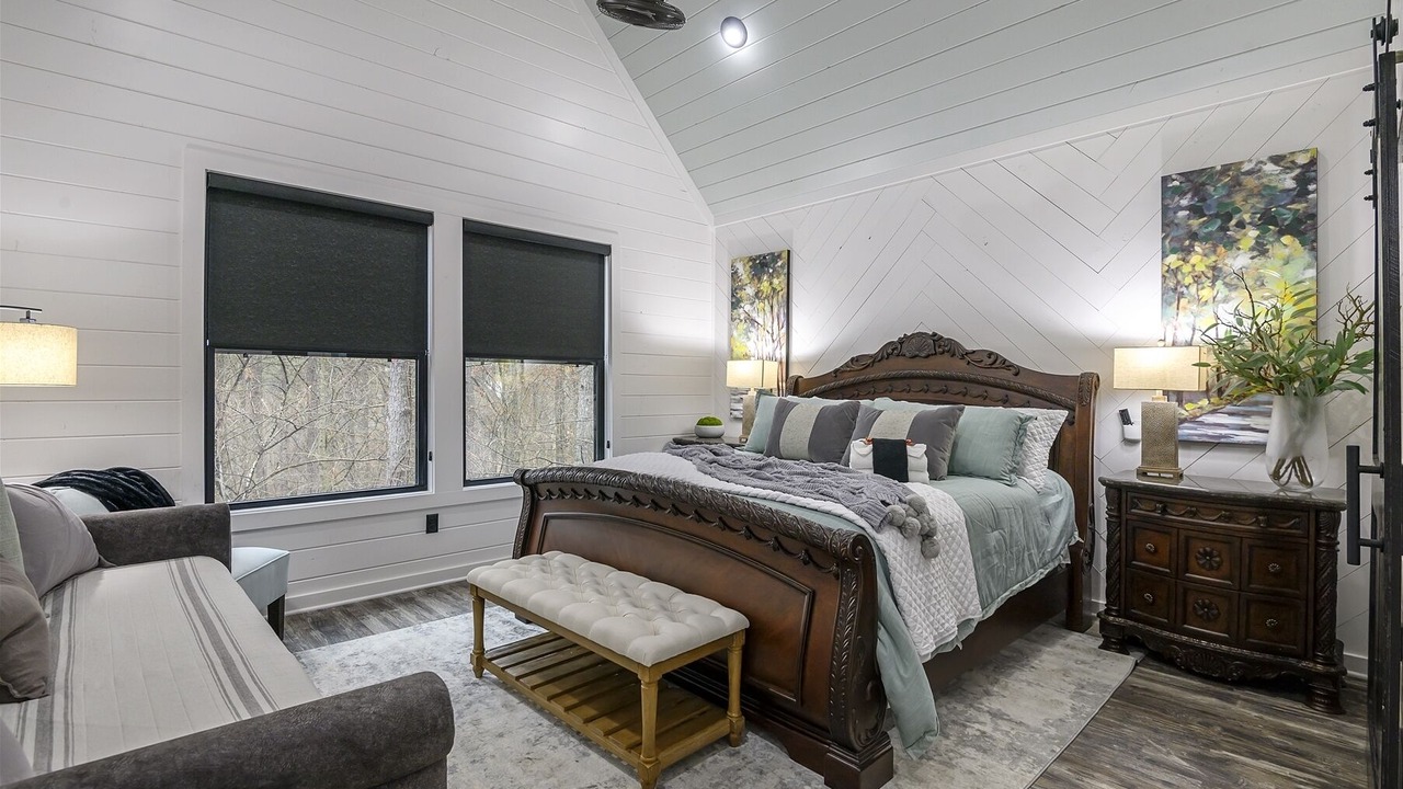 Photo of Bedroom in Broken Bow
