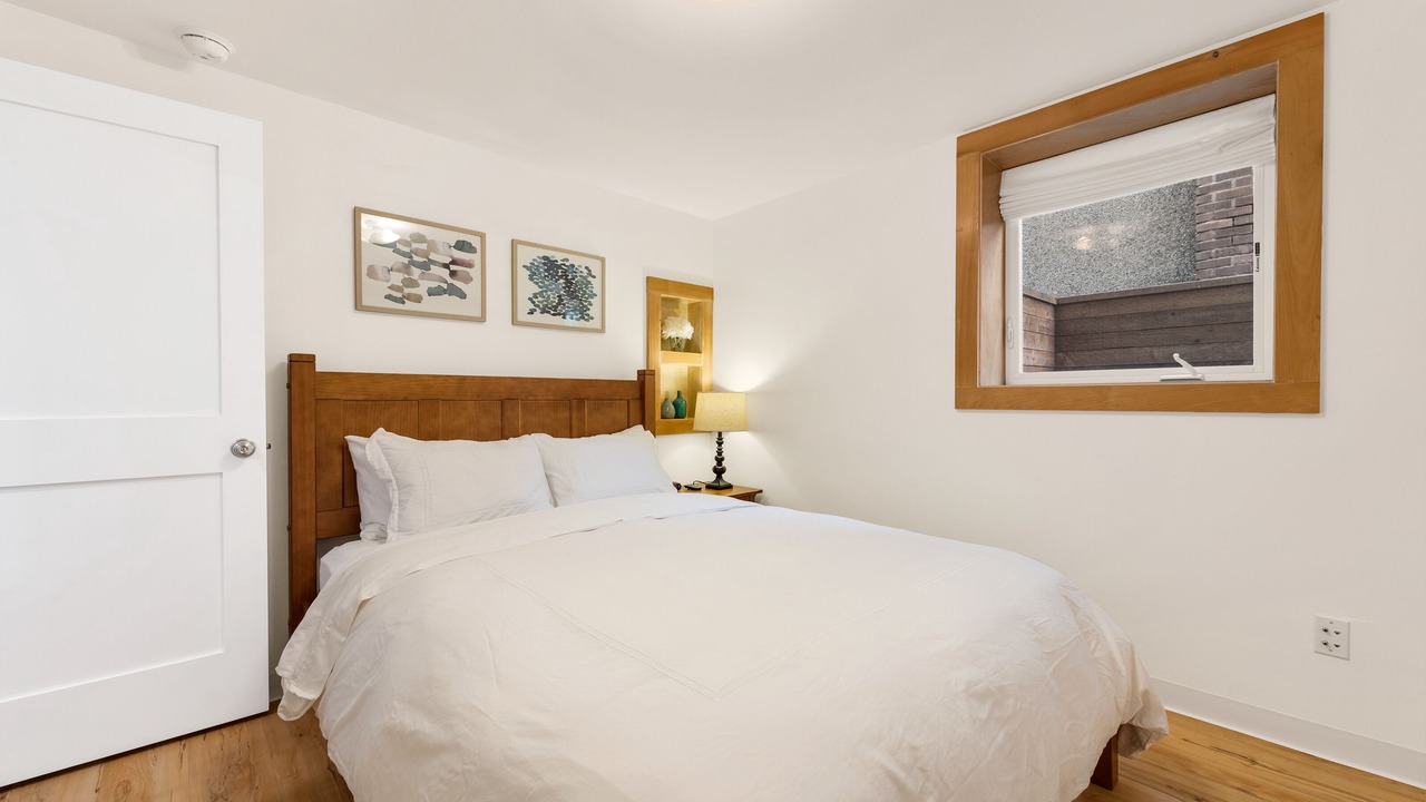 Photo of Bedroom in Green Lake