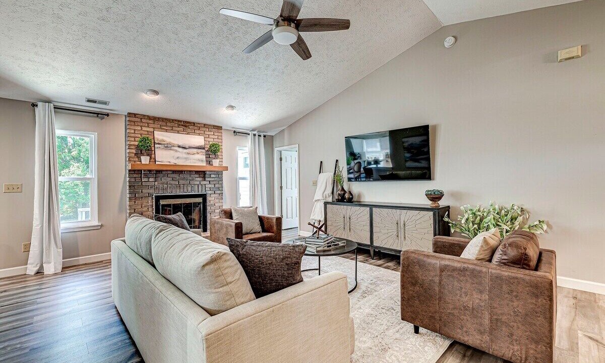 Photo of Livingroom in Westfield