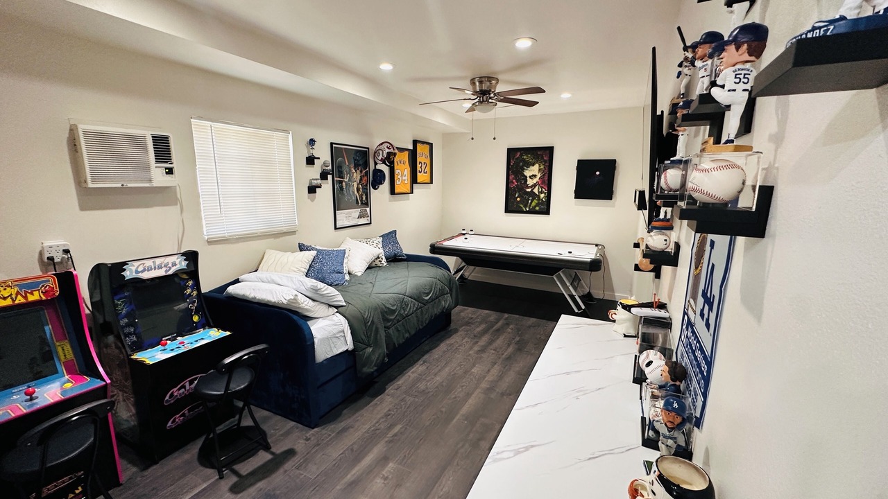 Photo of Bedroom in Elysian Heights