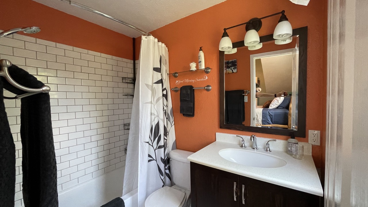 Photo of Bathroom in Sheridan