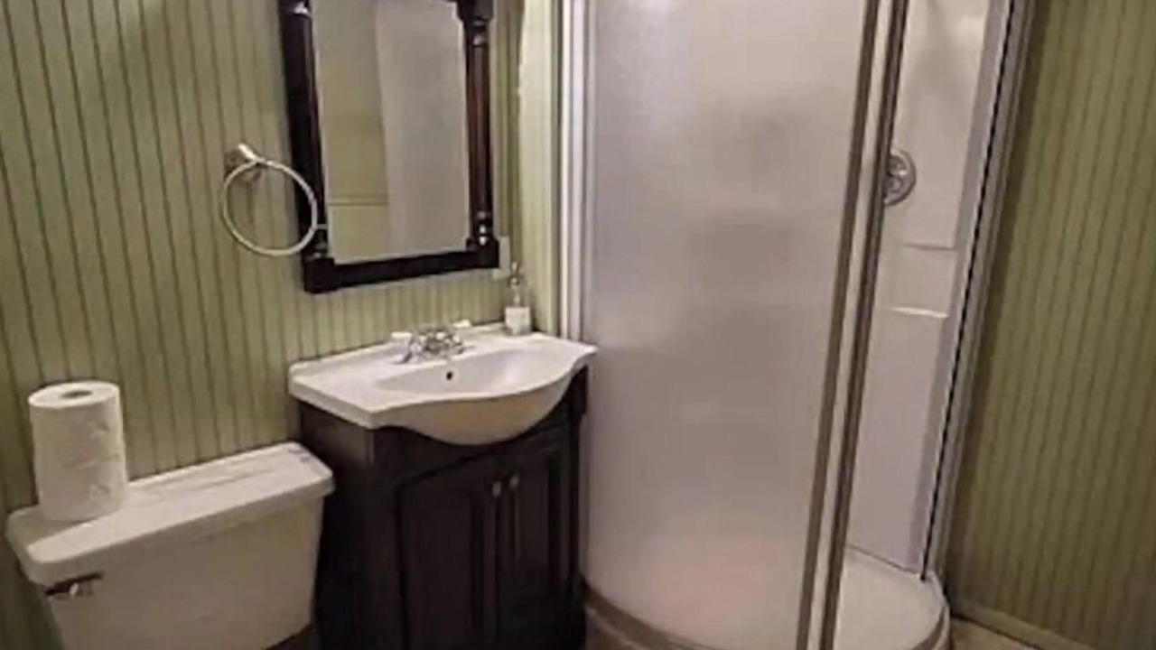 Photo of Bathroom in Whitehall