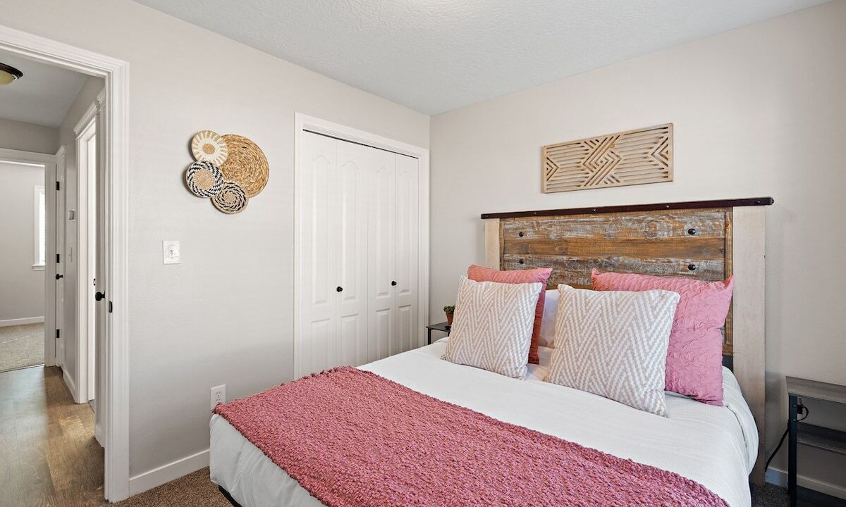 Photo of Bedroom in Nampa