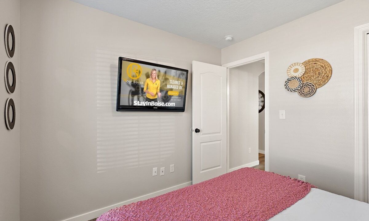 Photo of Bedroom in Nampa