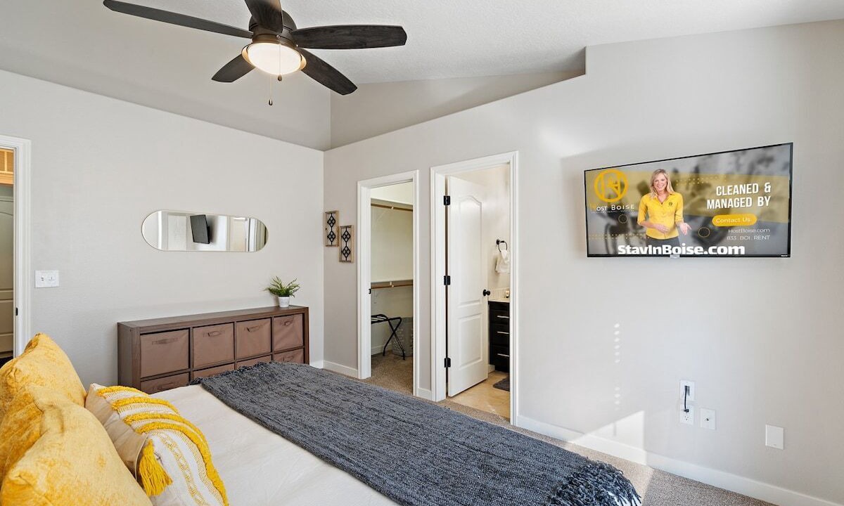 Photo of Bedroom in Nampa