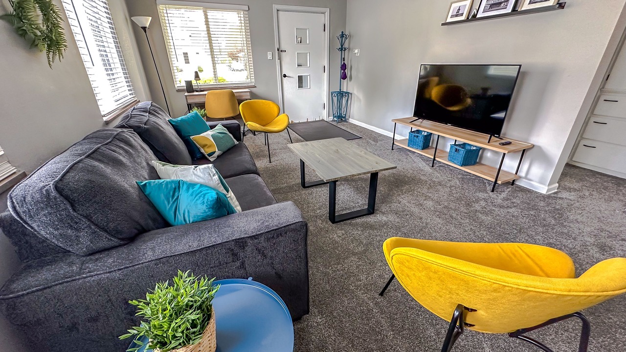 Photo of Livingroom in Maumee