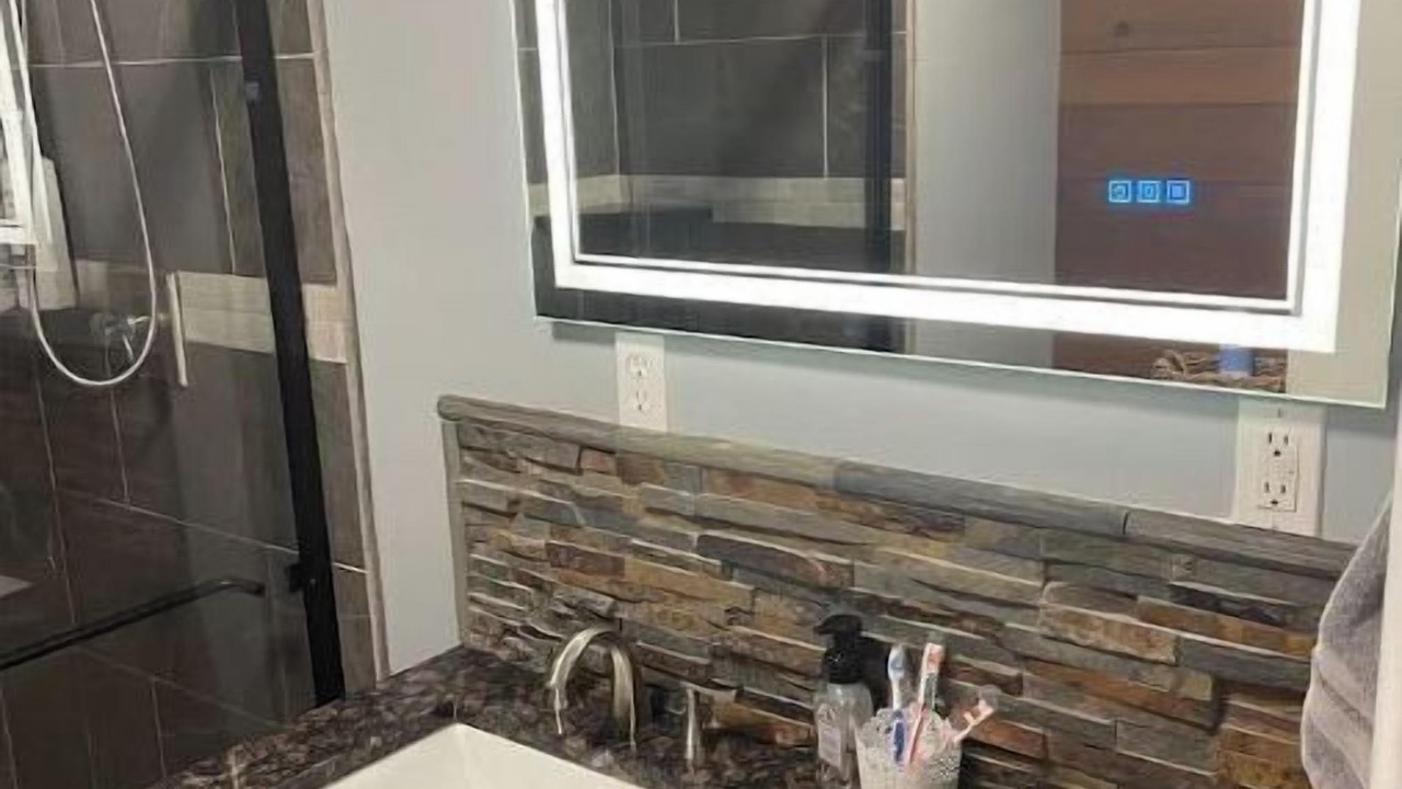 Photo of Bathroom in Greenwood