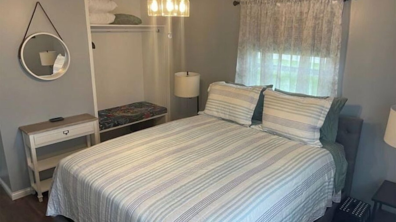 Photo of Bedroom in Greenwood