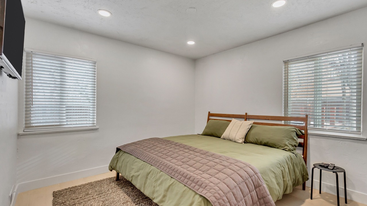 Photo of Bedroom in Millcreek