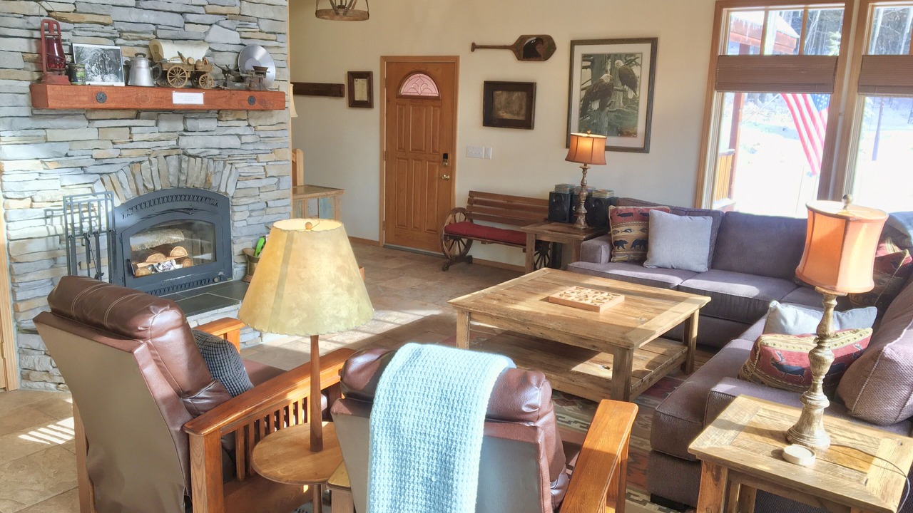 Photo of Livingroom in Sagle