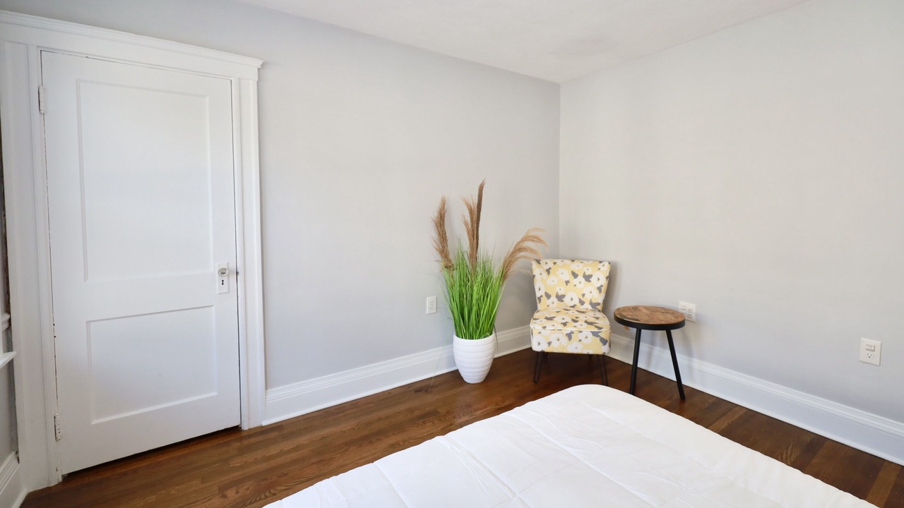 Photo of Bedroom in Everett