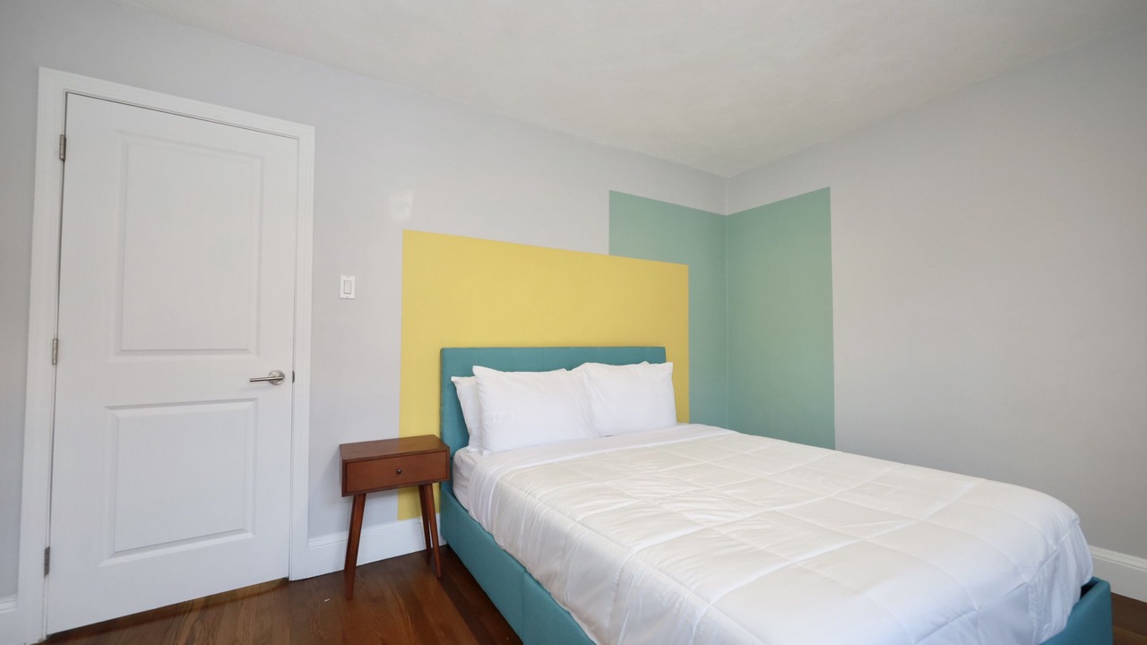Photo of Bedroom in Everett