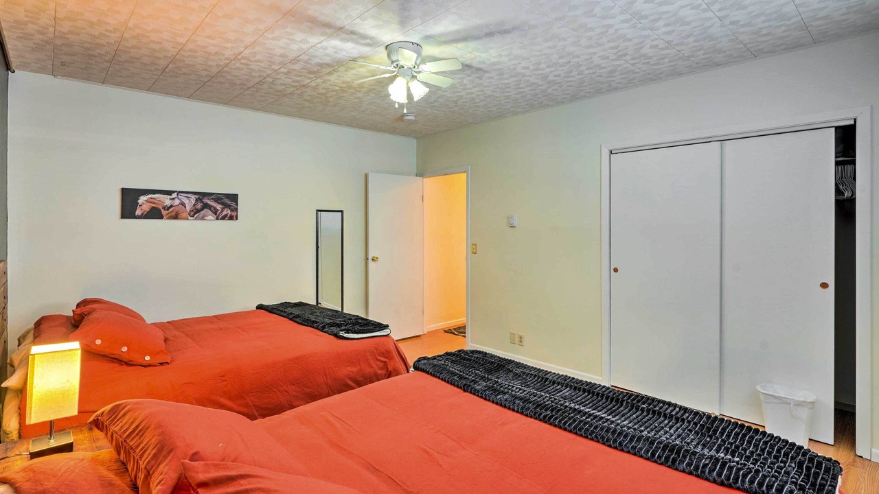 Photo of Bedroom in Medora