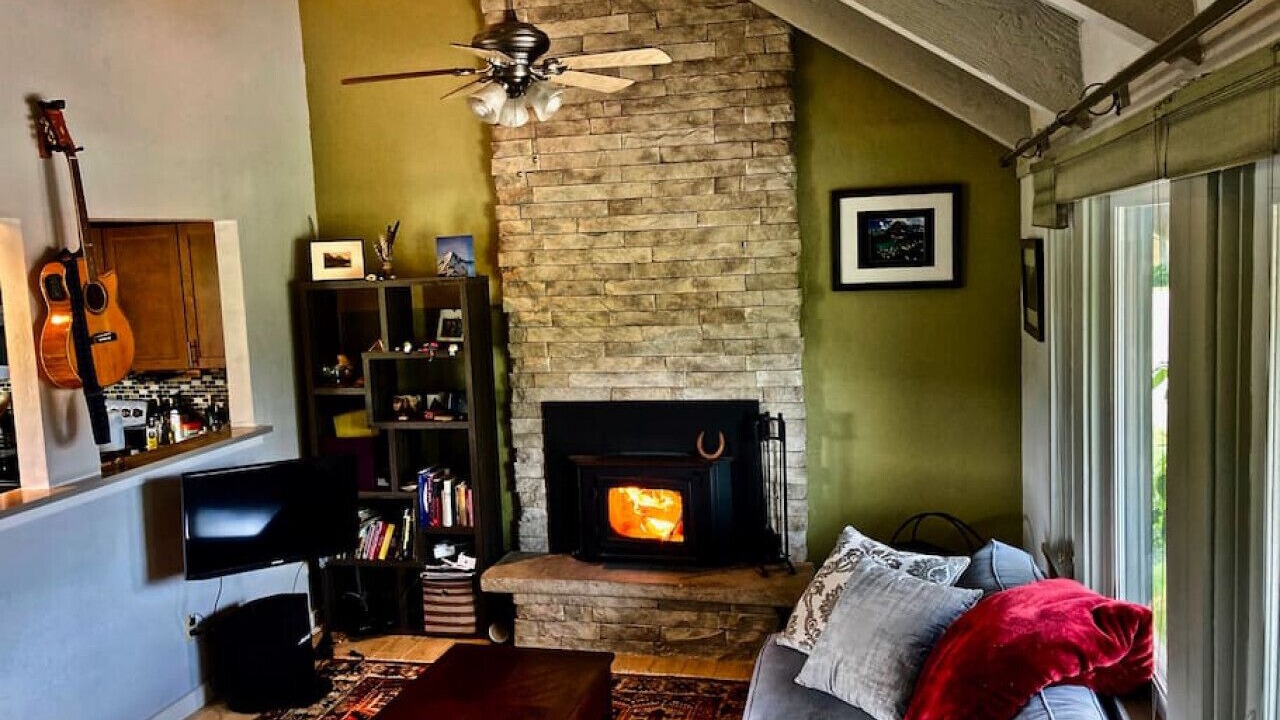 Photo of Livingroom in Big Sky Meadow Village