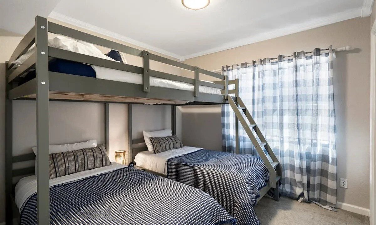 Photo of Bedroom in Mesa