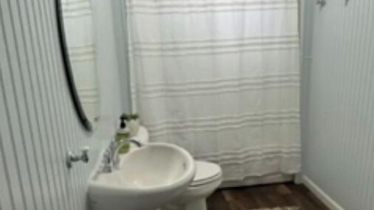 Photo of Bathroom in Ashland
