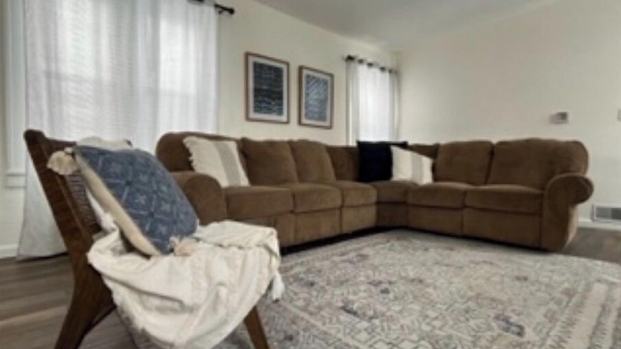 Photo of Livingroom in Ashland