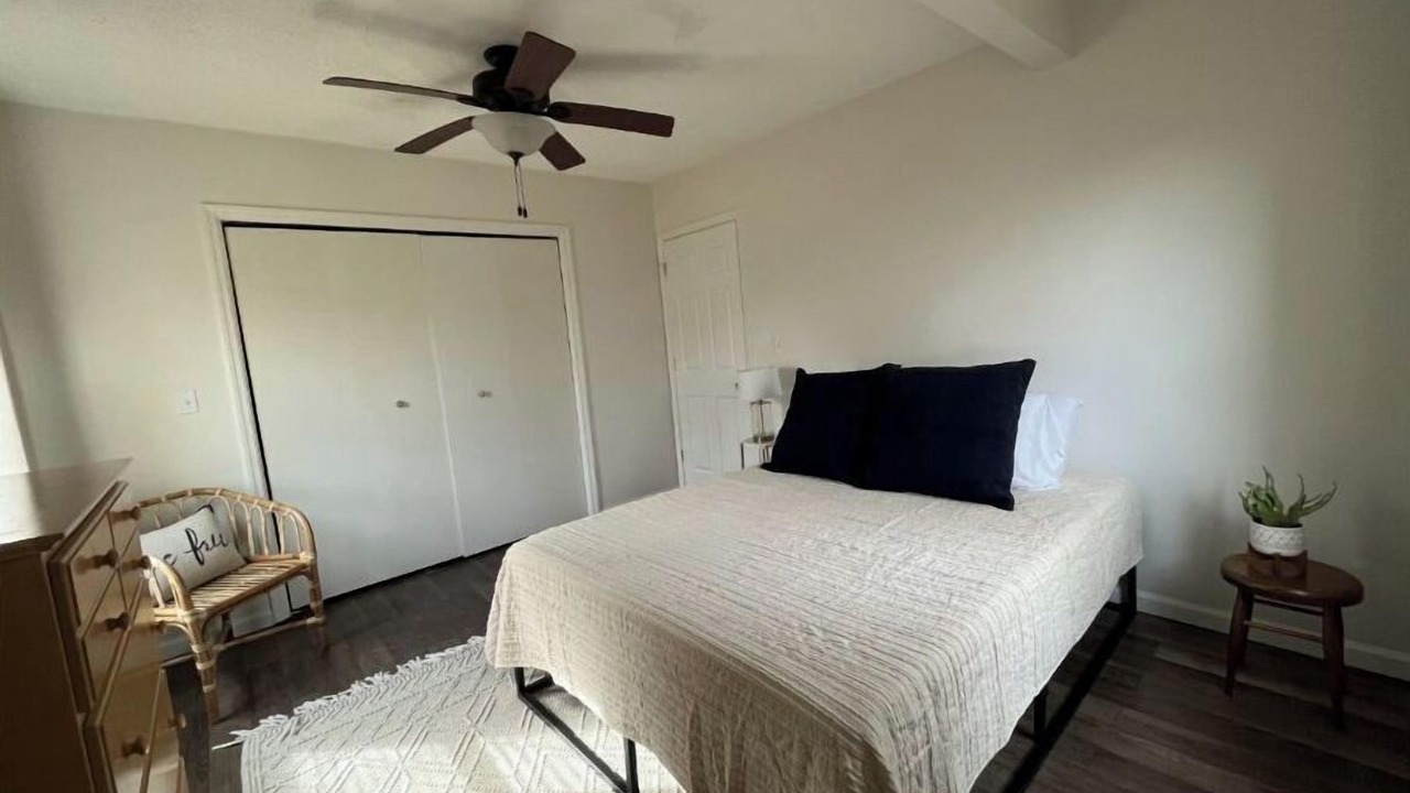 Photo of Bedroom in Ashland
