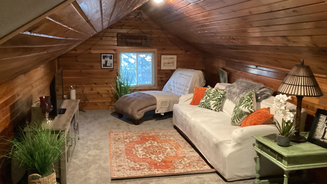 Photo of Livingroom in Priest River