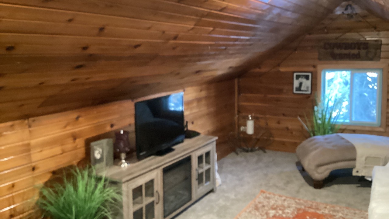Photo of Livingroom in Priest River