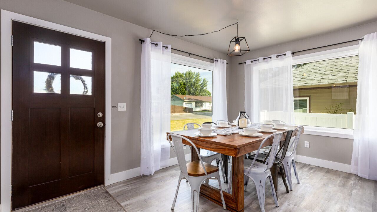 Photo of Bedroom in Central - Terry
