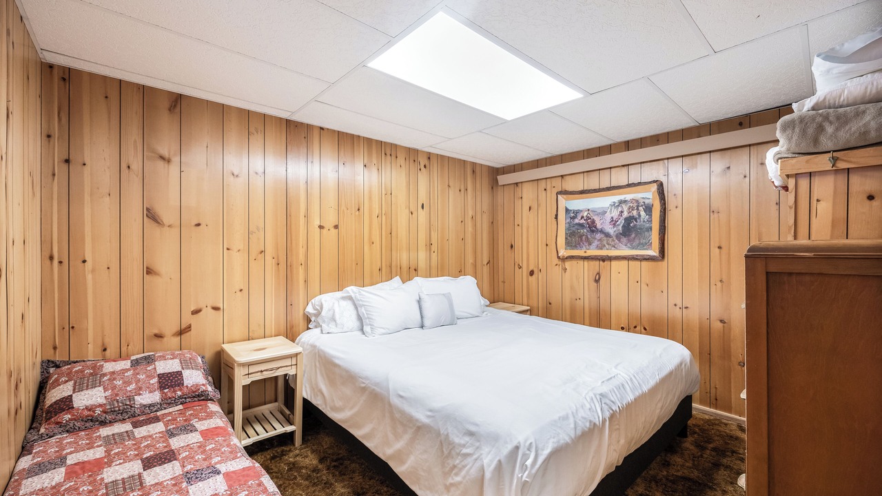 Photo of Bedroom in Star Valley Ranch