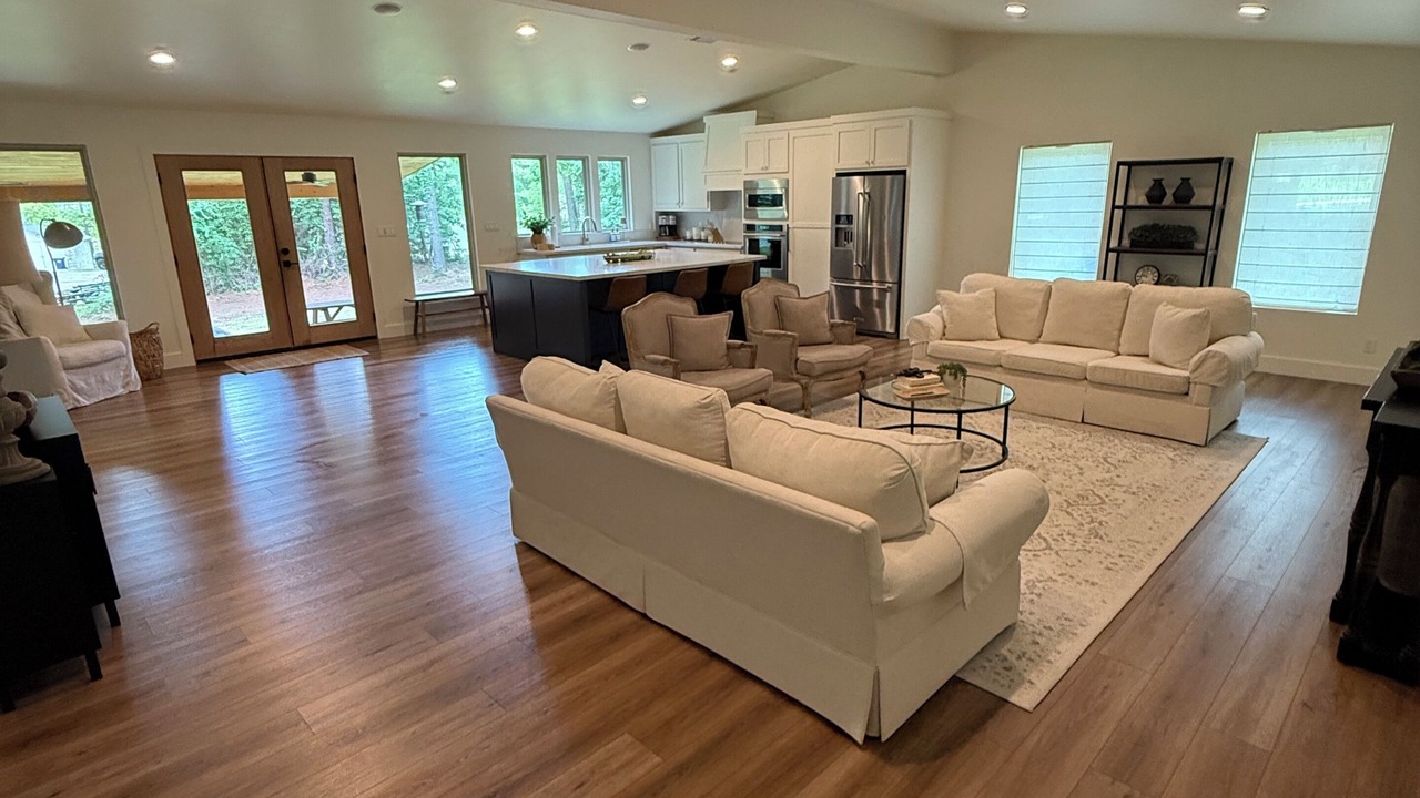 Photo of Livingroom in Brookeland