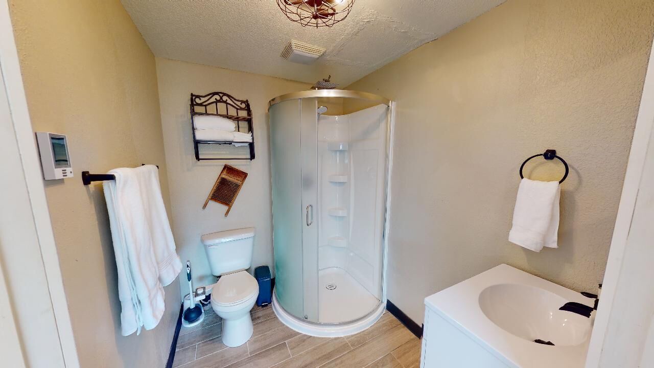 Photo of Bathroom in Neosho