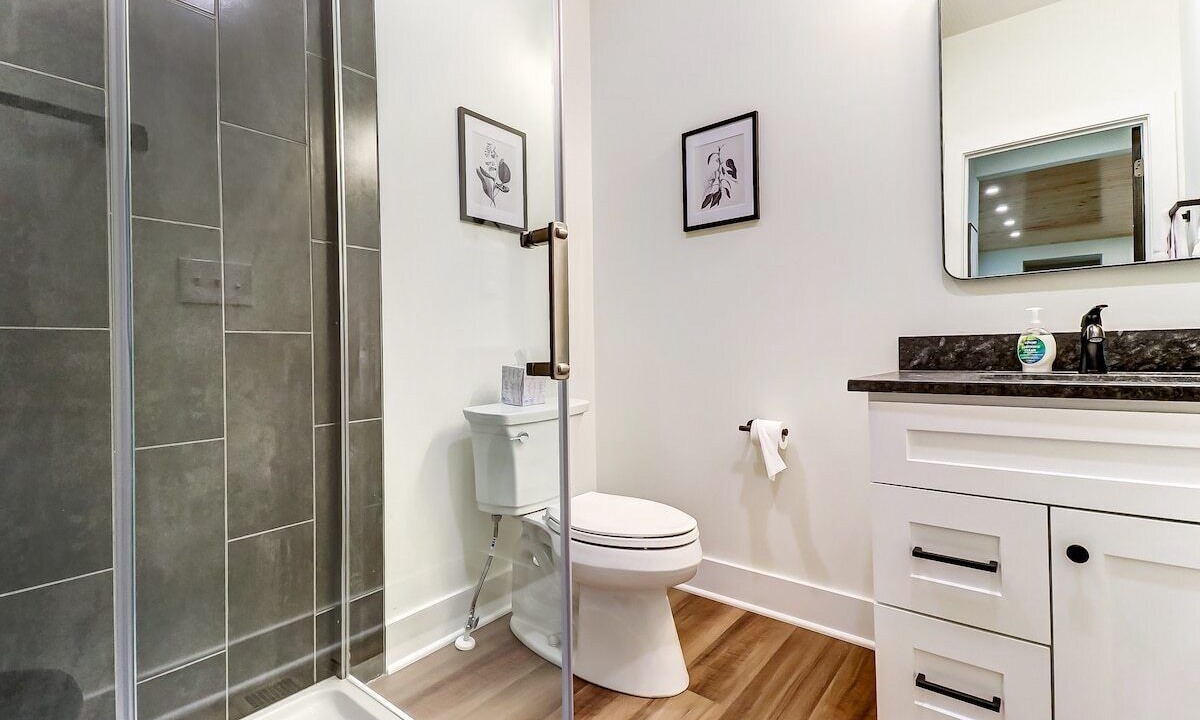 Photo of Bathroom in Logan