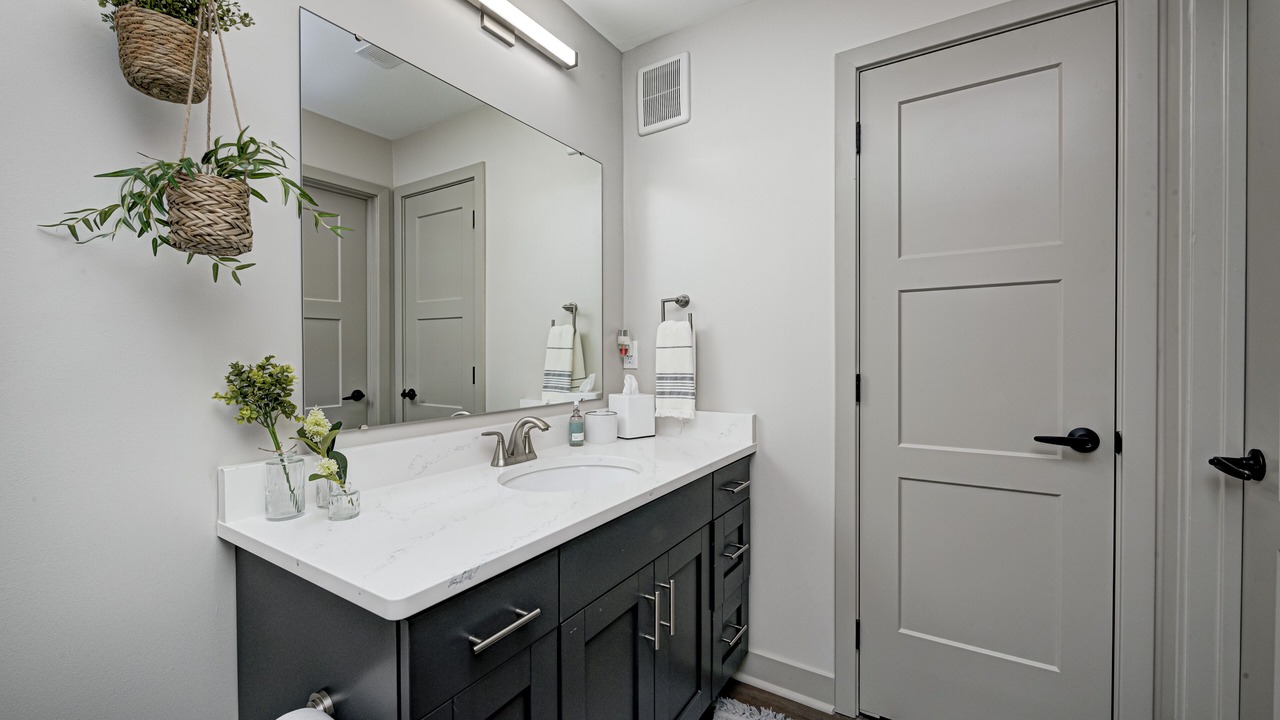 Photo of Bathroom in Speedway