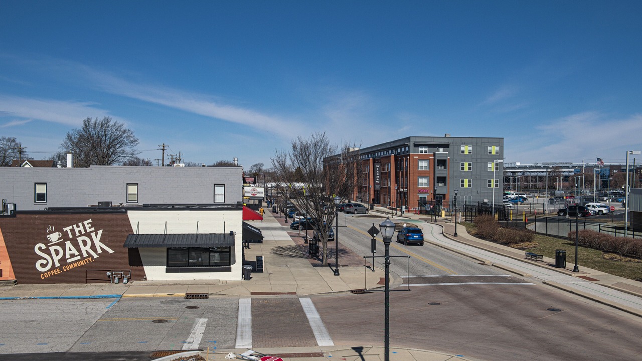 Photo of Outdoor in Speedway
