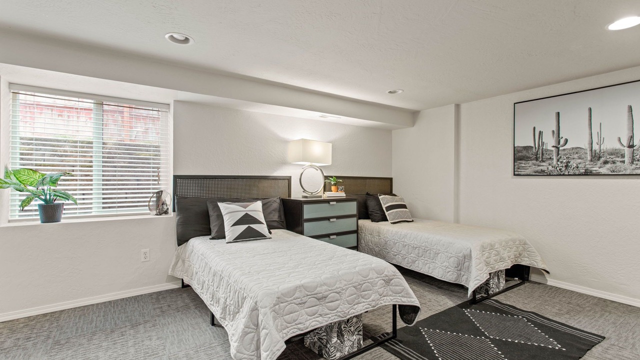 Photo of Bedroom in Garden District