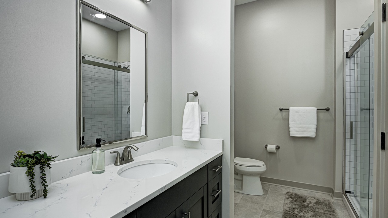 Photo of Bathroom in Speedway