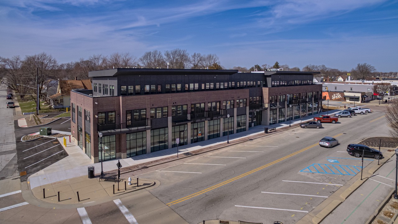 Photo of Outdoor in Speedway