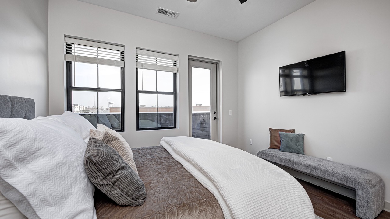 Photo of Bedroom in Speedway