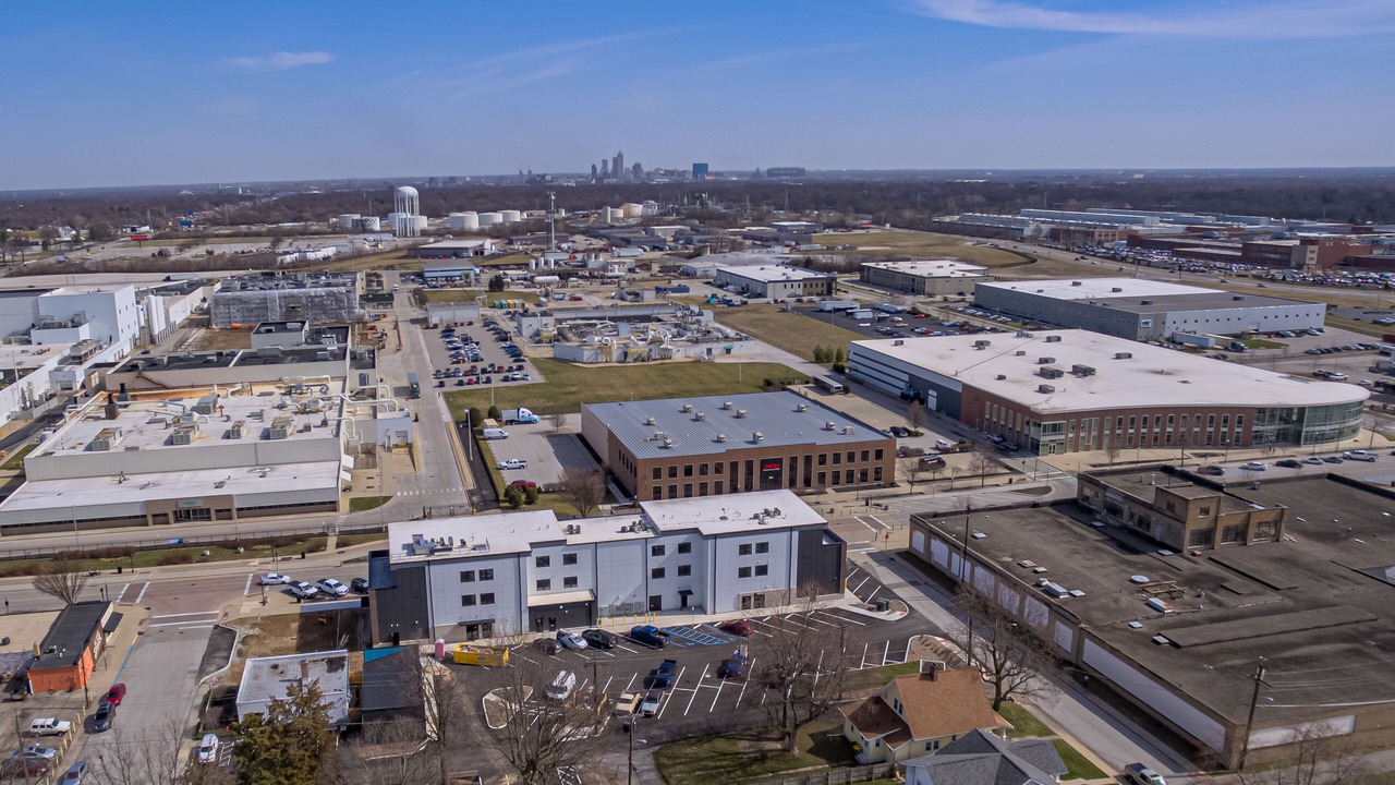 Photo of Outdoor in Speedway