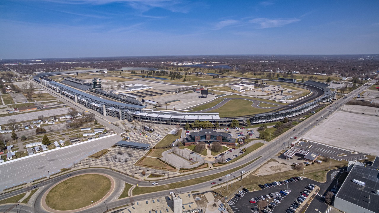 Photo of Outdoor in Speedway