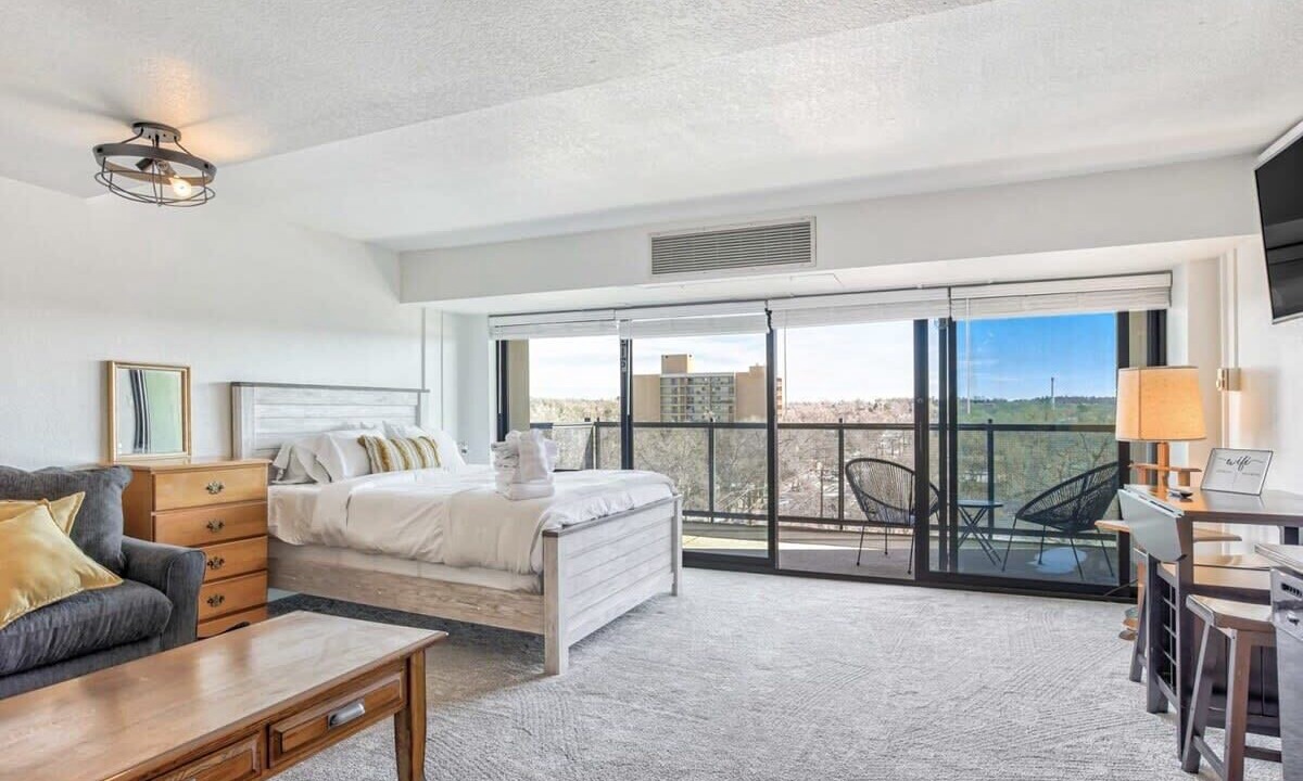 Photo of Bedroom in Central Colorado Springs