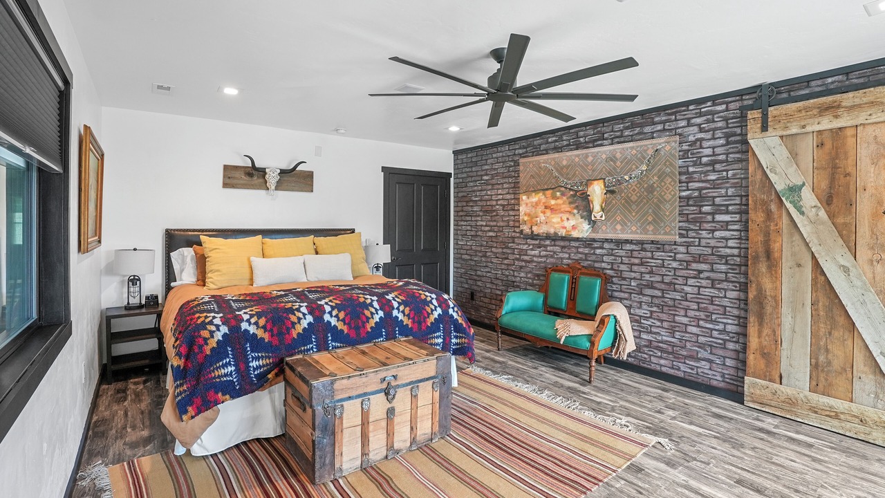 Photo of Bedroom in Ennis