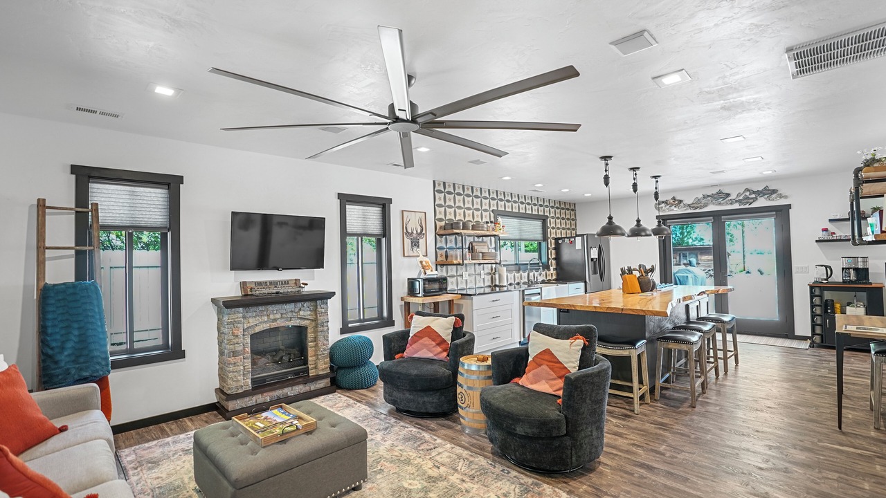 Photo of Livingroom in Ennis