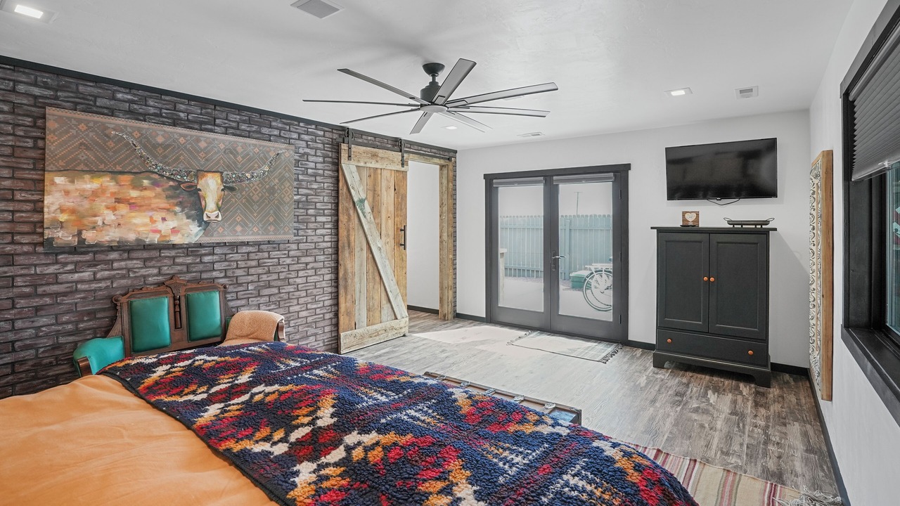 Photo of Bedroom in Ennis