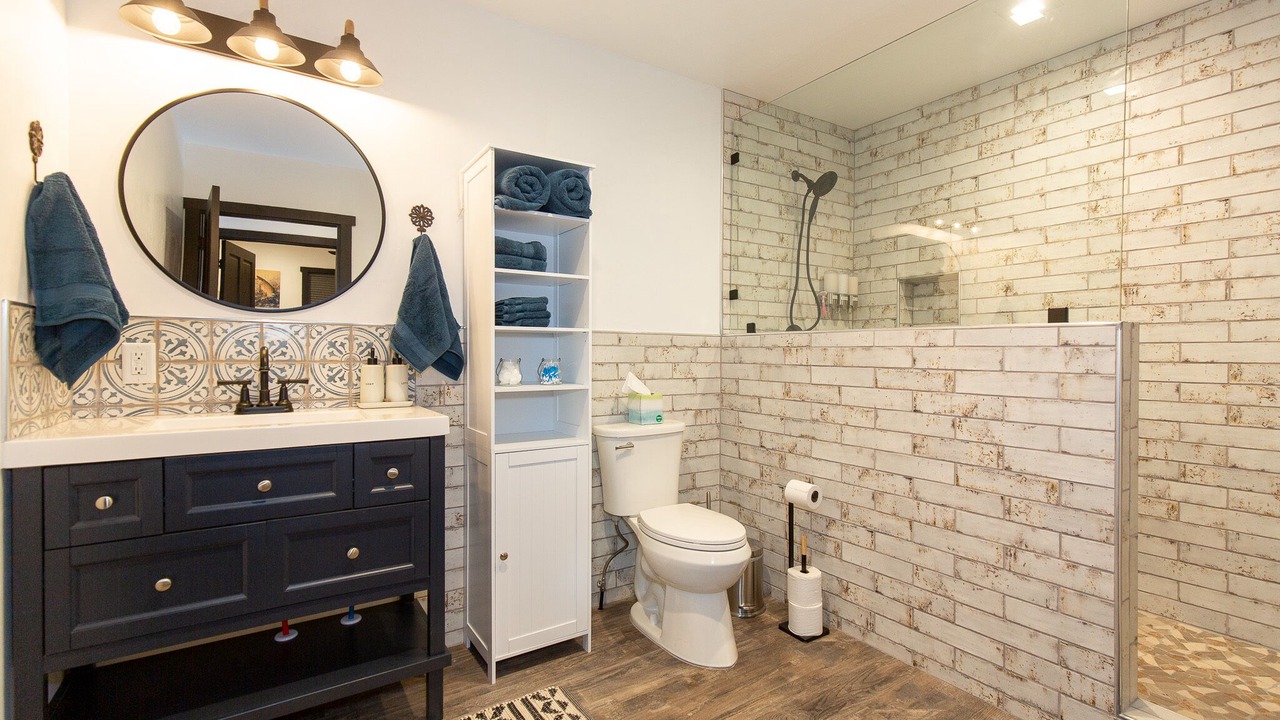 Photo of Bathroom in Ennis