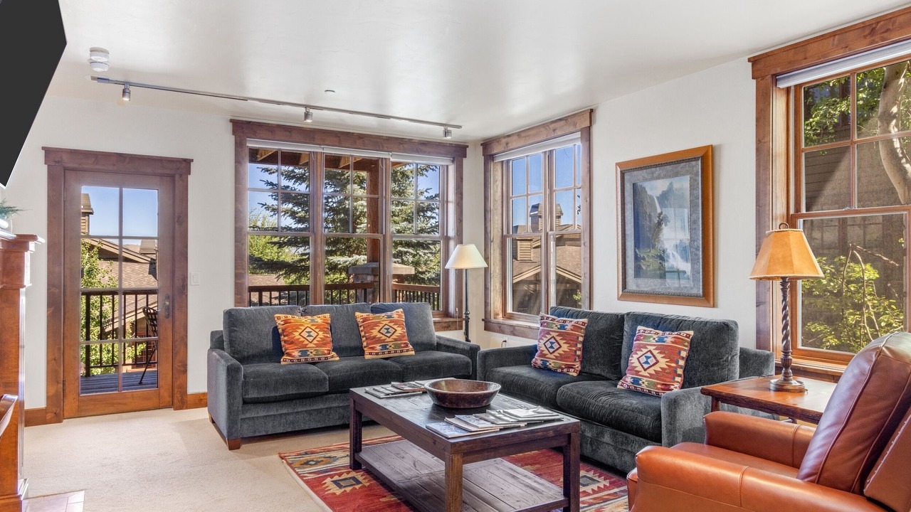 Photo of Livingroom in Jackson