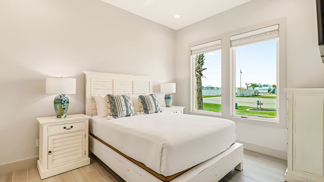 Photo of Bedroom in Rockport