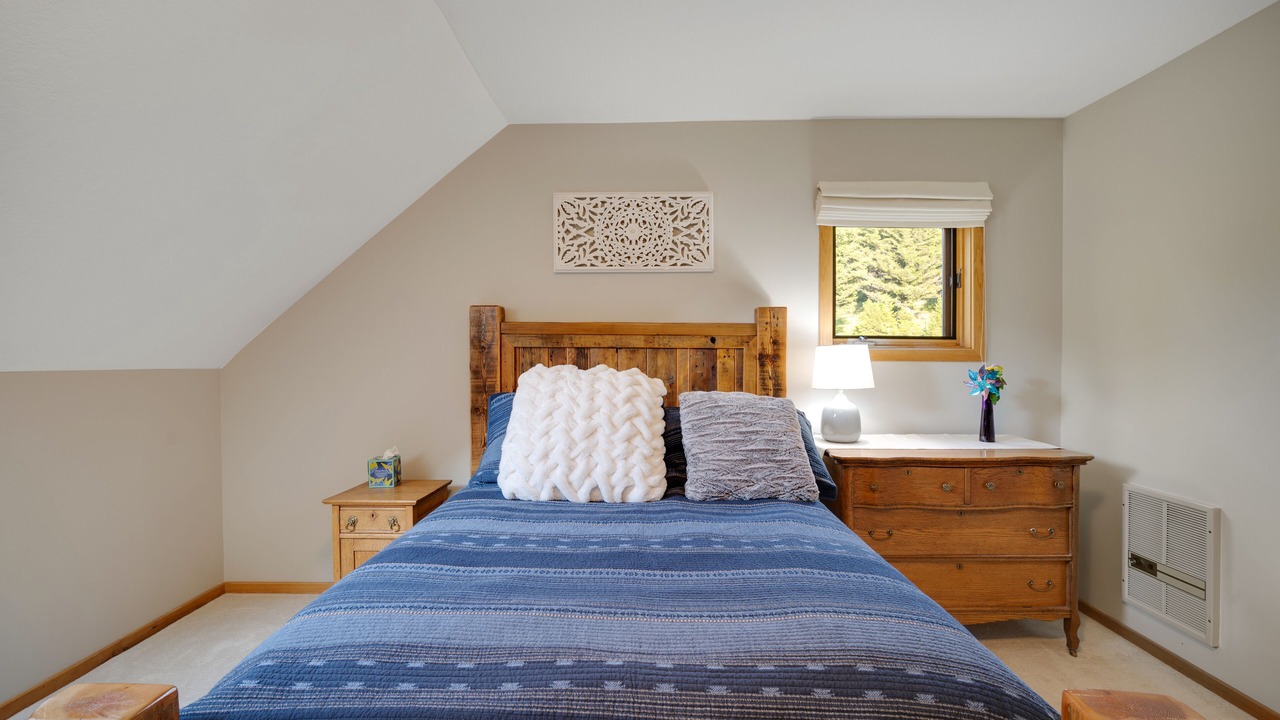 Photo of Bedroom in Bozeman