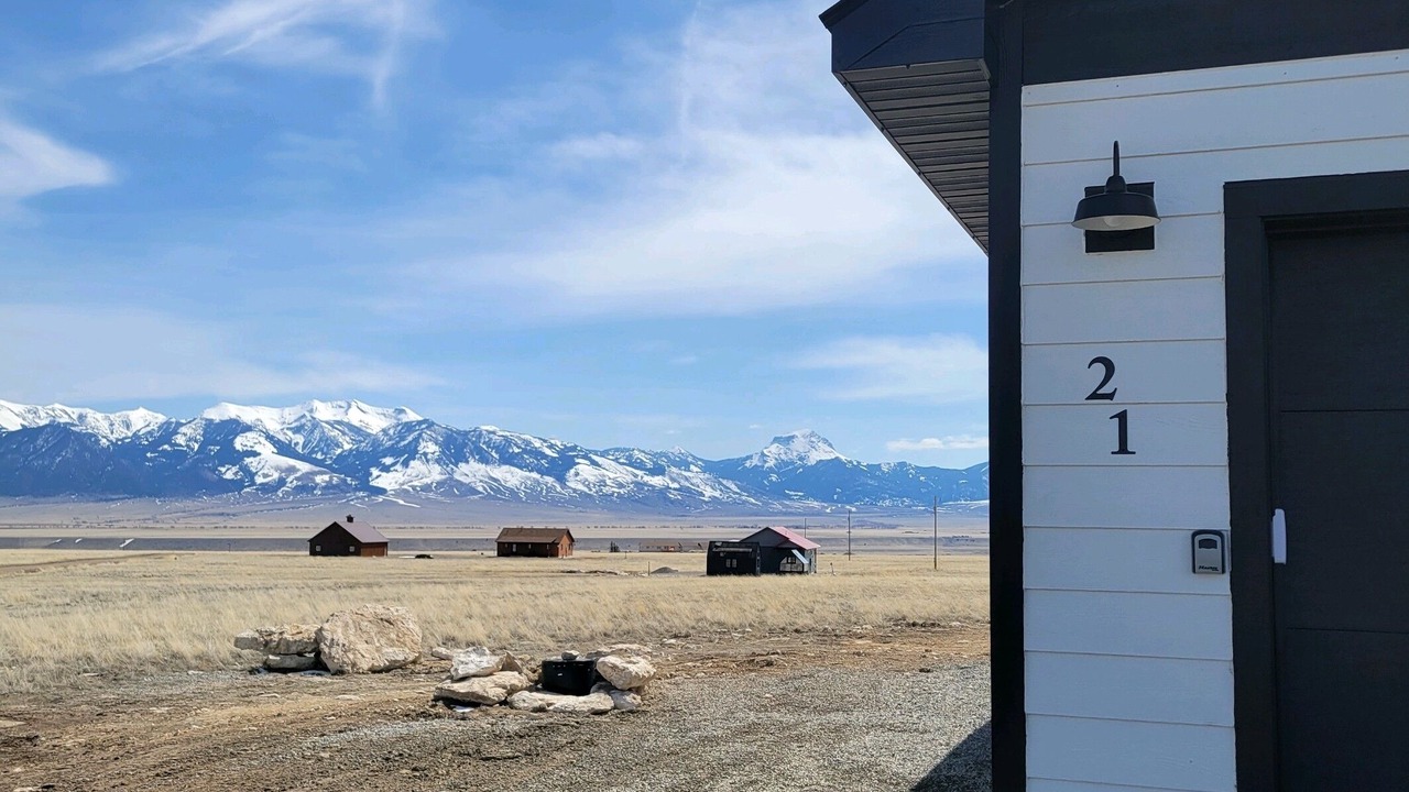 Photo of Outdoor in Shining Mountains