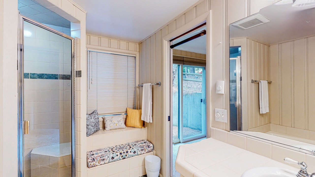 Photo of Bathroom in Clarksville